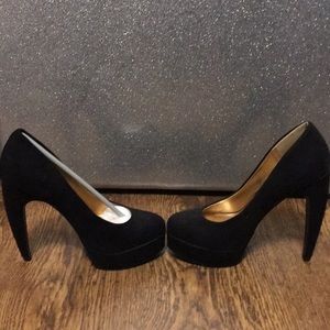 Forever 21 Suede Pumps Sz 5.5